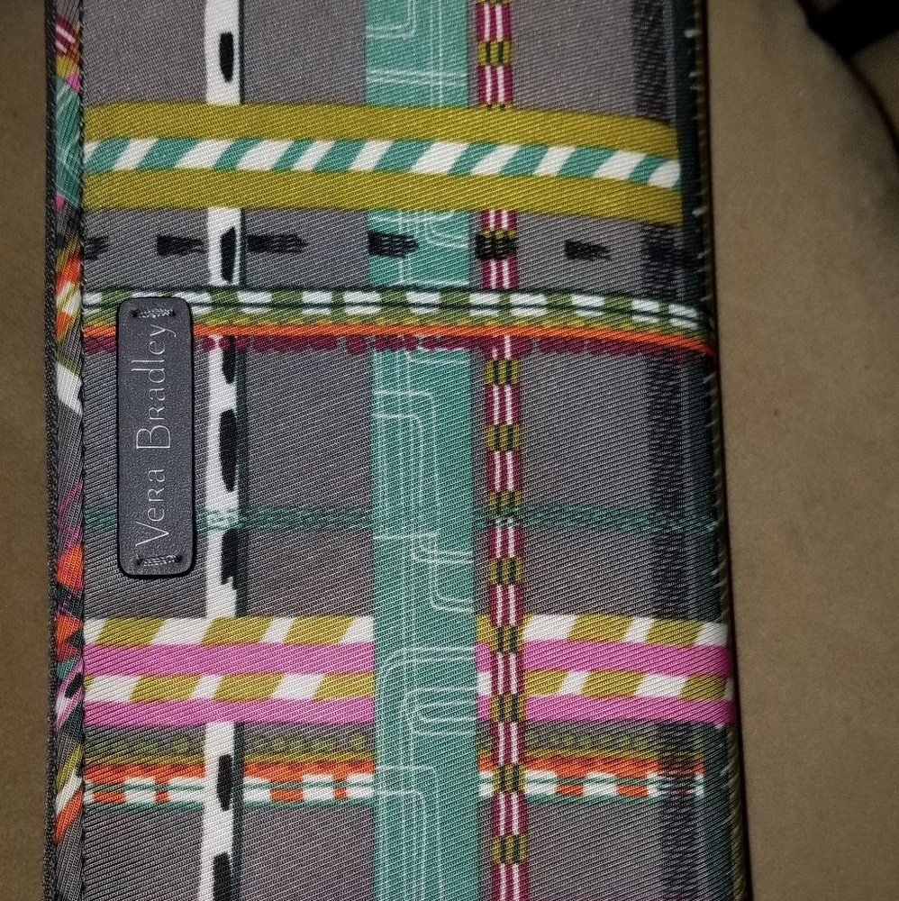 Vera Bradley Midtown Wristlet wallet